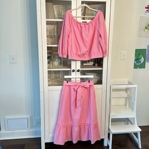 Scoop NYC pink eyelet top & skirt set. New without tags.